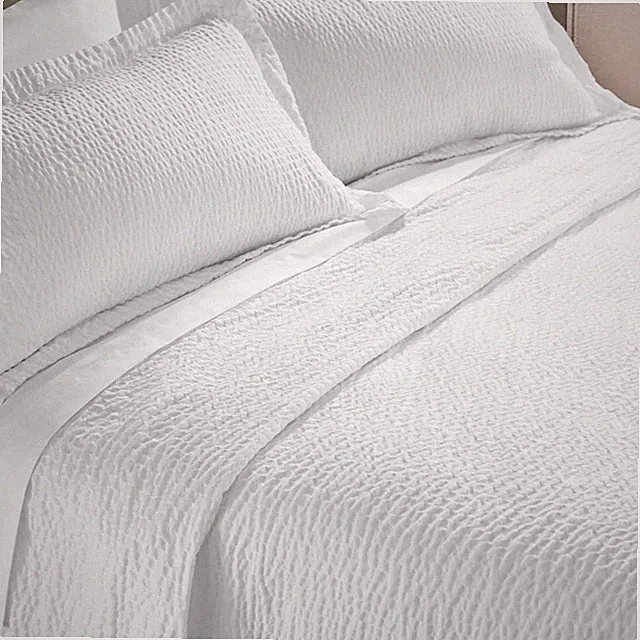Lightweight Ripple Textured Coverlet - White Queen Size for Warm Weather