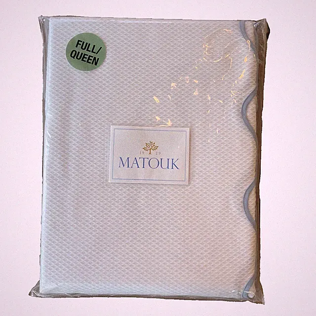 Matouk~Lanai Coverlet~White/Blue~QUEEN/Full~made + Ship USA~Cotton blend~NWT~