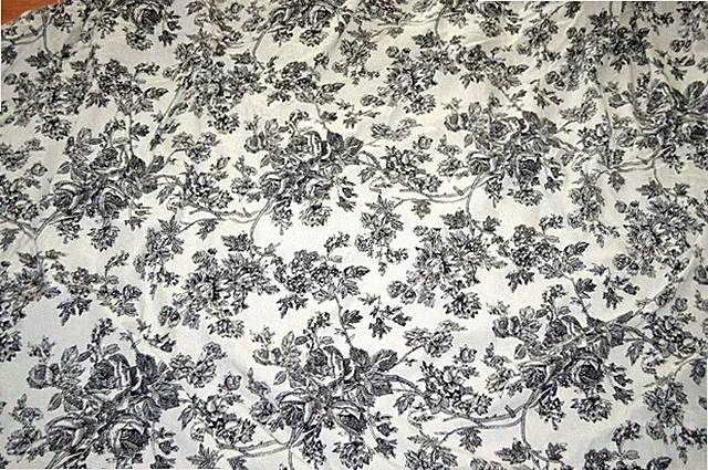 URBAN OUTFITTERS BLACK WHITE DUVET COVER FLORAL TOILE COTTON Blend VGC
